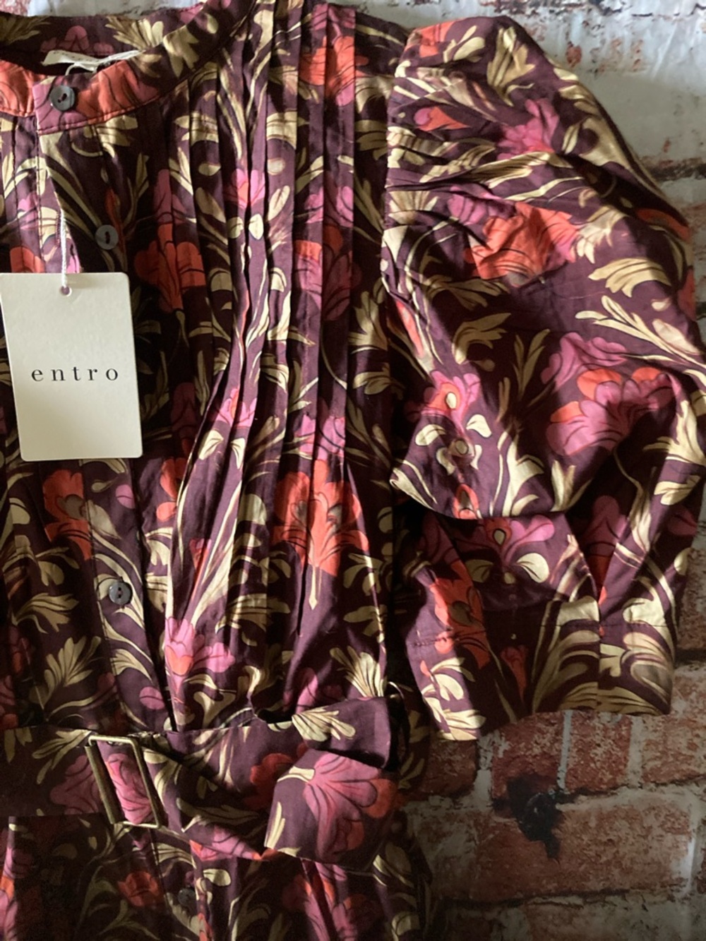 entro Floral Puff-Sleeve Mini Dress in Burgundy and Pink - Picture 7 of 13